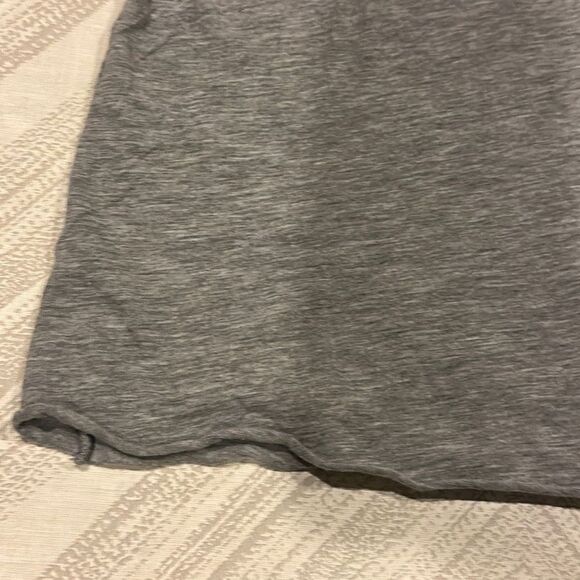 Spiritual Gangster Girls Grey T-Shirt ‘Kindness is Magic’ - Picture 4 of 6